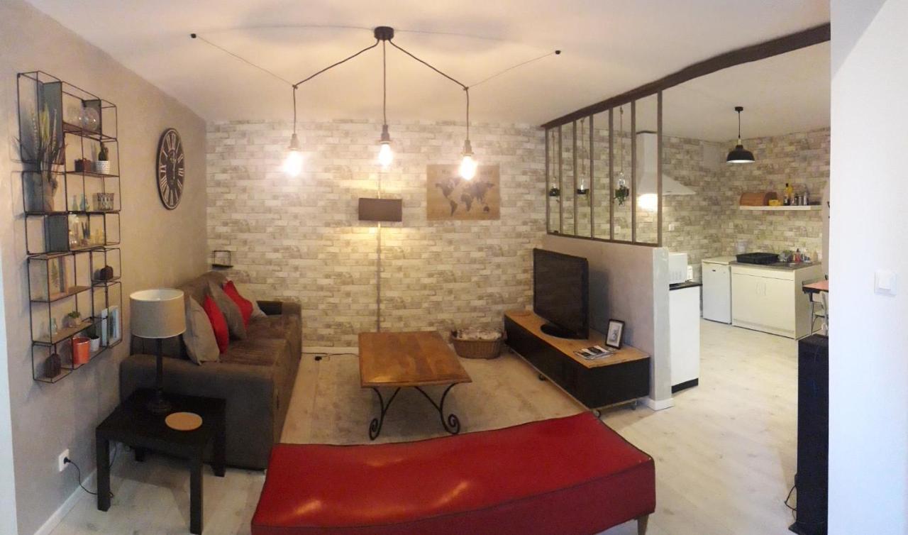 Le Relais Champetre Lejlighed Joux Eksteriør billede
