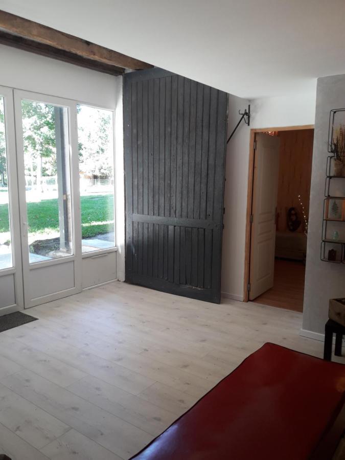 Le Relais Champetre Lejlighed Joux Eksteriør billede